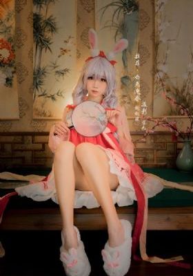 后进紧身牛仔裤翘臀美女视频_手机在线免费观看