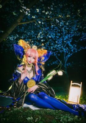 国内精品美女A∨在线播放_BD天堂在线